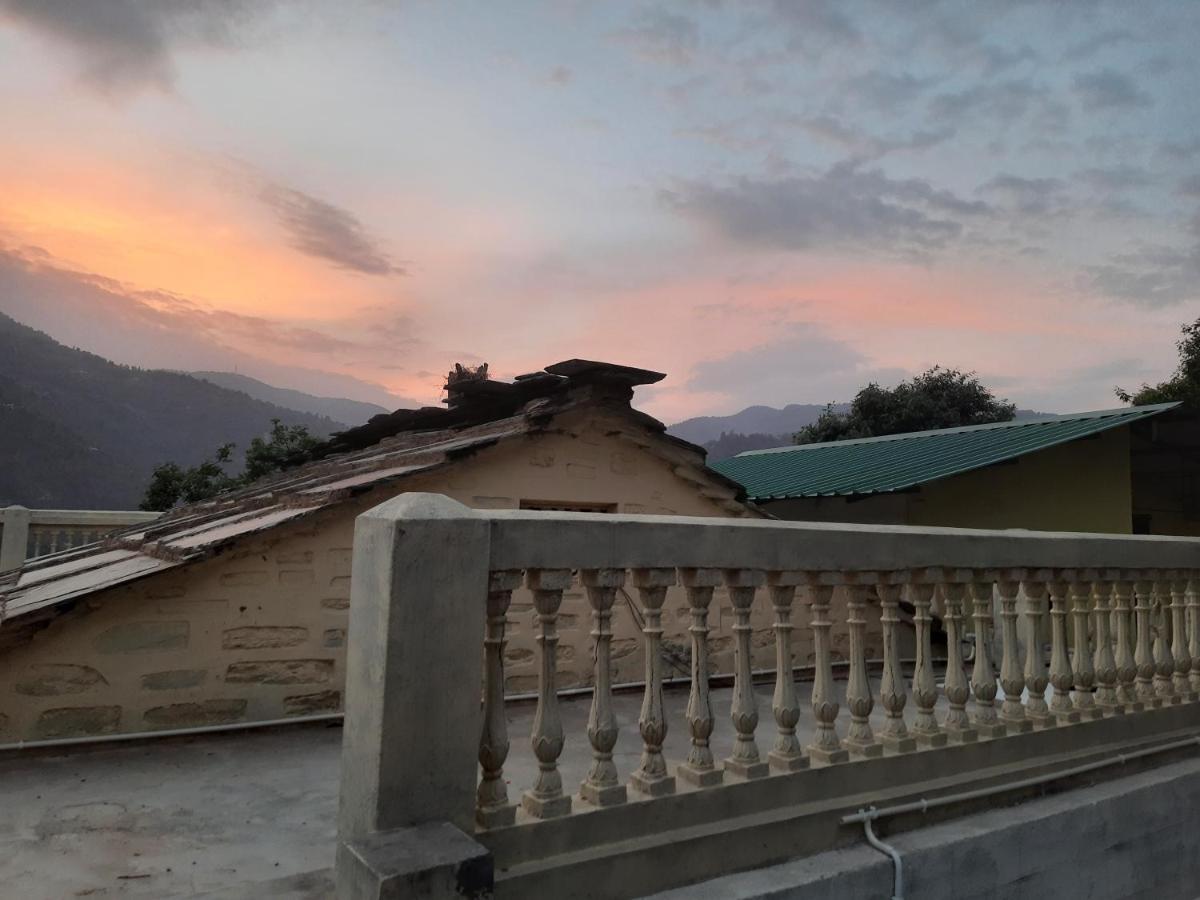 Mukteshwar Grand Retreat Exterior photo